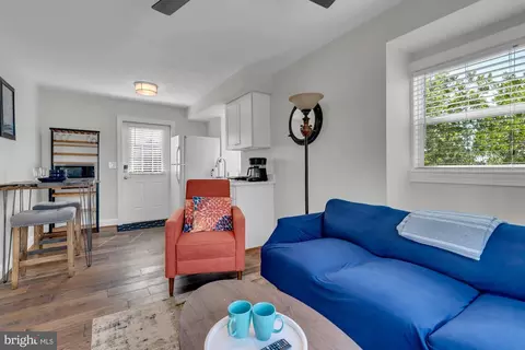 Living - 1069 Shore Acres Rd, Arnold, MD 21012 photo 6 of 6