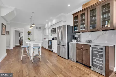 Kitchen - 1069 Shore Acres Rd, Arnold, MD 21012 photo 1 of 6