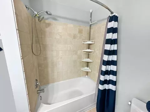 Bath - 8414 Bedford Rd, Pasadena, MD 21122 photo 8 of 9