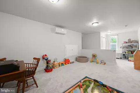 Entry Way - 1716 Millstone Dr, Edgewater, MD 21037 photo 5 of 5