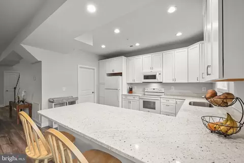 Kitchen - 1716 Millstone Dr, Edgewater, MD 21037 photo 4 of 4