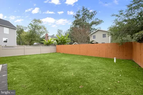 Exterior - 1716 Millstone Dr, Edgewater, MD 21037 photo 4 of 6