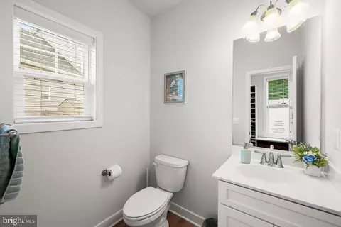 Entry Way - 1716 Millstone Dr, Edgewater, MD 21037 photo 3 of 5