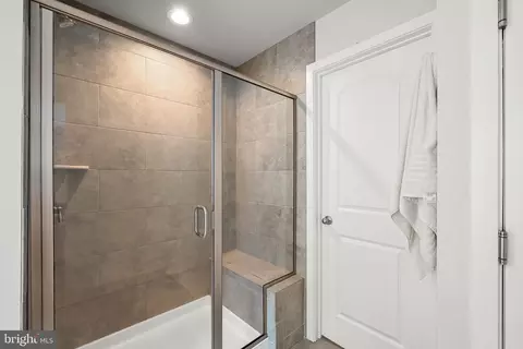 Entry Way - 1716 Millstone Dr, Edgewater, MD 21037 photo 4 of 5