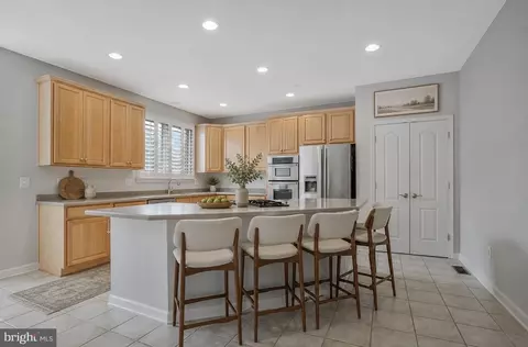 Kitchen - 205 Galewood Dr, Edgewater, MD 21037 photo 3 of 5