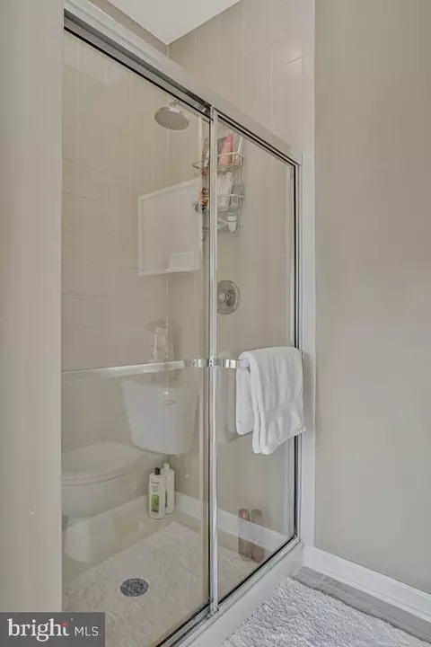 Bath - 205 Galewood Dr, Edgewater, MD 21037 photo 1 of 3