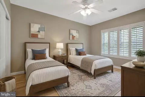 Bedroom - 205 Galewood Dr, Edgewater, MD 21037 photo 4 of 4