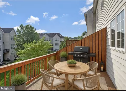 Exterior - 205 Galewood Dr, Edgewater, MD 21037 photo 5 of 8