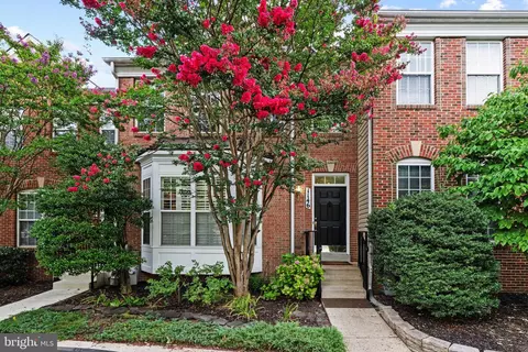 Exterior - 1146 August Dr, Annapolis, MD 21403 photo 6 of 12
