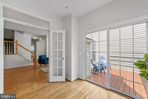 Entry Way - 1146 August Dr, Annapolis, MD 21403 photo 3 of 6
