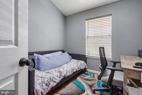 Bedroom - 222 Seneca Ter, Pasadena, MD 21122 photo 7 of 7