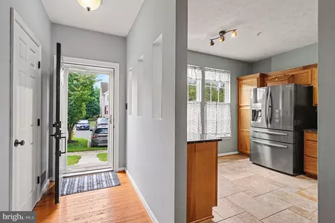 Entry Way - 222 Seneca Ter, Pasadena, MD 21122 photo 1 of 2
