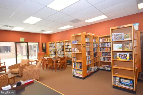 View/Area - 2729 Yeomans Lantern Ct, Annapolis, MD 21401 photo 1 of 3