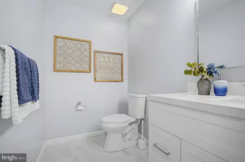 Entry Way - 2729 Yeomans Lantern Ct, Annapolis, MD 21401 photo 2 of 2