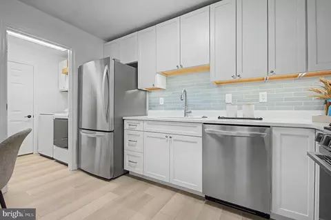 Kitchen - 2729 Yeomans Lantern Ct, Annapolis, MD 21401 photo 4 of 5