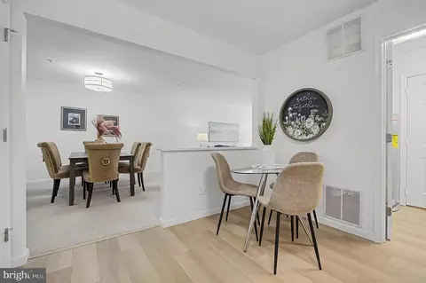 Dining - 2729 Yeomans Lantern Ct, Annapolis, MD 21401 photo 4 of 6