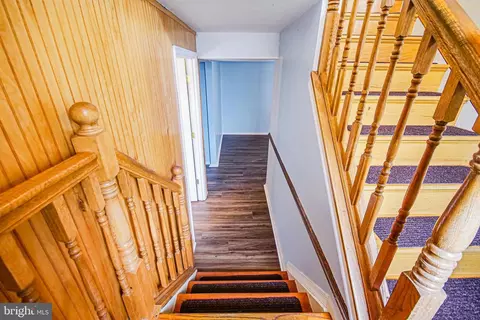 Entry Way - 7882 Brighton Ct, Pasadena, MD 21122 photo 3 of 3