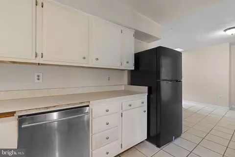 Kitchen - 778 Windgate Dr, Annapolis, MD 21409 photo 2 of 2