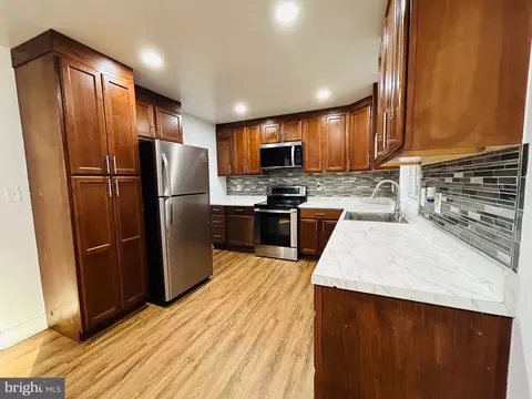 Kitchen - 322 Marganza S, Laurel, MD 20724 photo 1 of 2