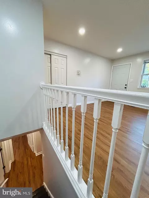 Entry Way - 322 Marganza S, Laurel, MD 20724 photo 4 of 4