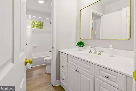 Bath - 507 Williamsburg Ln, Odenton, MD 21113 photo 1 of 4