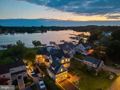 View/Area - 14 E Lake Dr, Annapolis, MD 21403 photo 9 of 13