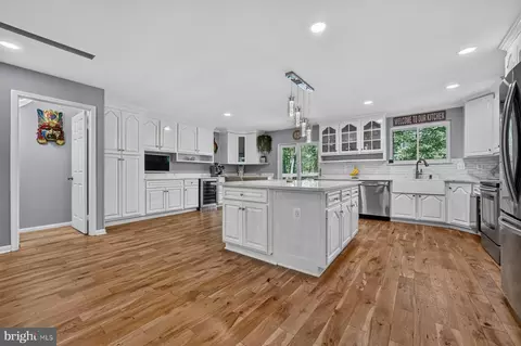 Kitchen - 556 Herons Nest, Annapolis, MD 21409 photo 1 of 2