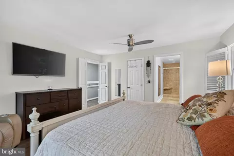 Bedroom - 556 Herons Nest, Annapolis, MD 21409 photo 2 of 4