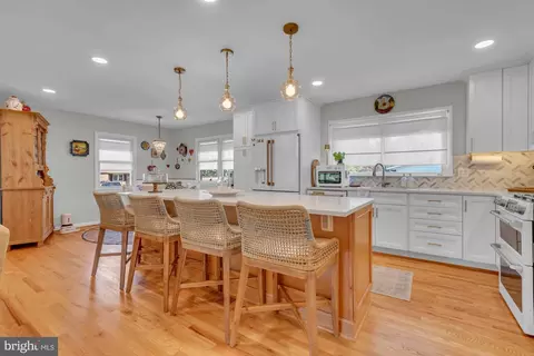 Kitchen - 1 King Ct, Annapolis, MD 21401 photo 5 of 5