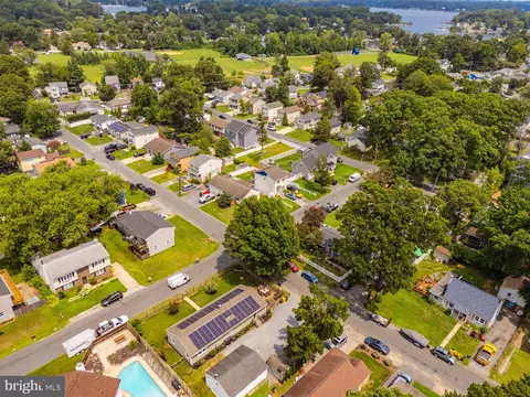 View/Area - 1813 Potomac Rd, Edgewater, MD 21037 photo 2 of 28