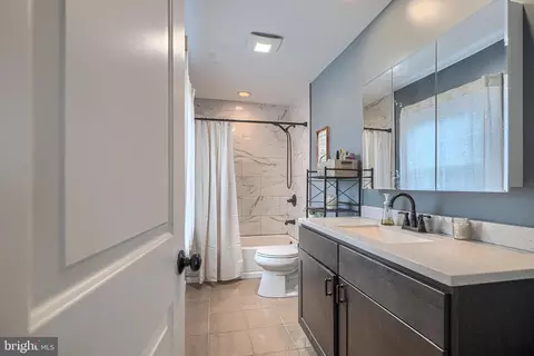Bath - 1813 Potomac Rd, Edgewater, MD 21037 photo 4 of 5