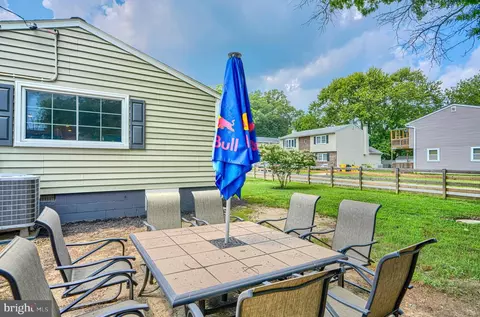 Exterior - 1813 Potomac Rd, Edgewater, MD 21037 photo 4 of 6