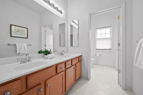 Bath - 1702 Jonafree Ct, Odenton, MD 21113 photo 3 of 4