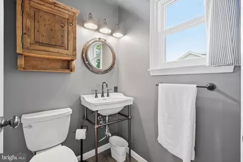 Bath - 224 Asbury Rd, Pasadena, MD 21122 photo 1 of 4