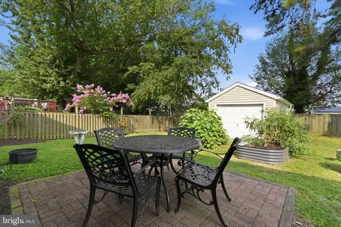 Exterior - 224 Asbury Rd, Pasadena, MD 21122 photo 2 of 5