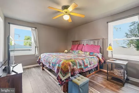 Bedroom - 224 Asbury Rd, Pasadena, MD 21122 photo 1 of 5