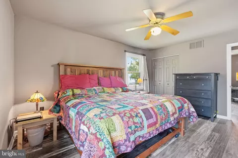 Bedroom - 224 Asbury Rd, Pasadena, MD 21122 photo 2 of 5