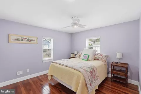 Bedroom - 1623 Shore Dr, Edgewater, MD 21037 photo 1 of 3