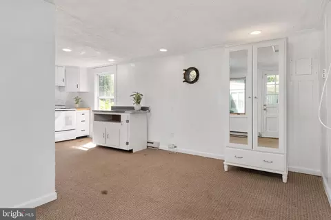 Living - 3 Sheridan Rd, Arnold, MD 21012 photo 11 of 11