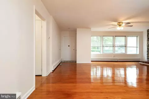 Living - 3 Sheridan Rd, Arnold, MD 21012 photo 10 of 11