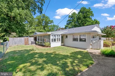 Exterior - 3 Sheridan Rd, Arnold, MD 21012 photo 4 of 16