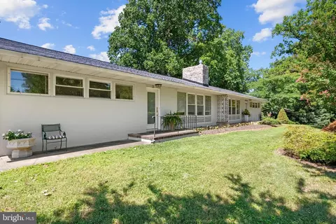 Exterior - 3 Sheridan Rd, Arnold, MD 21012 photo 2 of 16