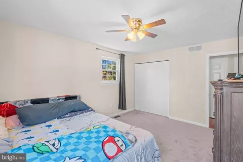 Bedroom - 7905 Marydell Ave, Pasadena, MD 21122 photo 6 of 6