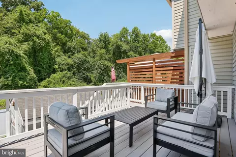Exterior - 8152 Hazy Dawn Ct, Pasadena, MD 21122 photo 3 of 6