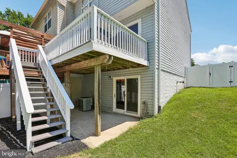 Exterior - 8152 Hazy Dawn Ct, Pasadena, MD 21122 photo 5 of 6