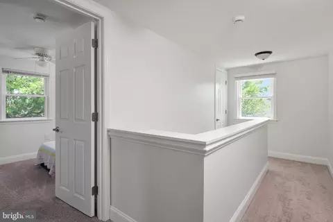 Entry Way - 249 Harlem Rd, Pasadena, MD 21122 photo 3 of 6