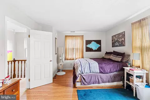 Bedroom - 1238 Holmespun Dr, Pasadena, MD 21122 photo 1 of 5