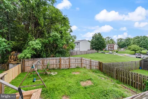 Exterior - 1238 Holmespun Dr, Pasadena, MD 21122 photo 5 of 5