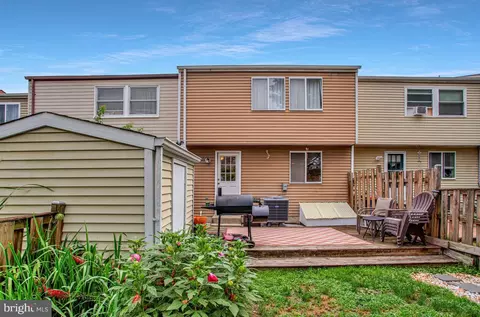 Exterior - 8061 Croydon Way, Pasadena, MD 21122 photo 4 of 8