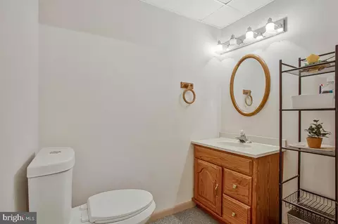 Bath - 8061 Croydon Way, Pasadena, MD 21122 photo 1 of 2